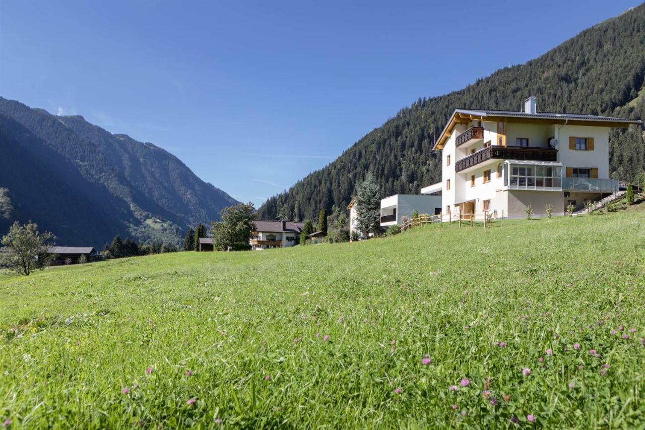 Gaestehaus Laurin Appartement *